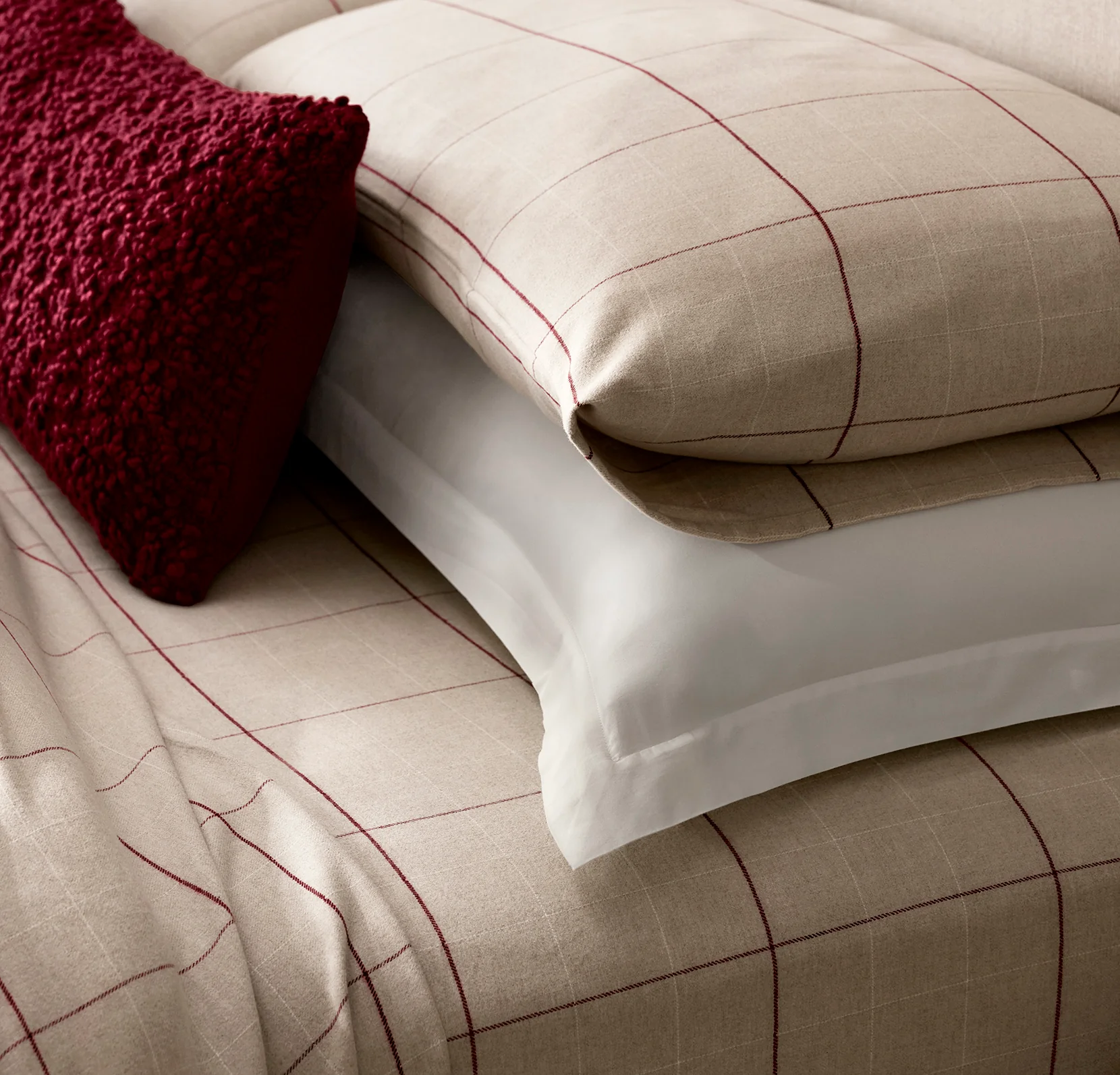 Flannel Duvet Set - Heathered Oatmeal/Holly Windowpane - Image 3