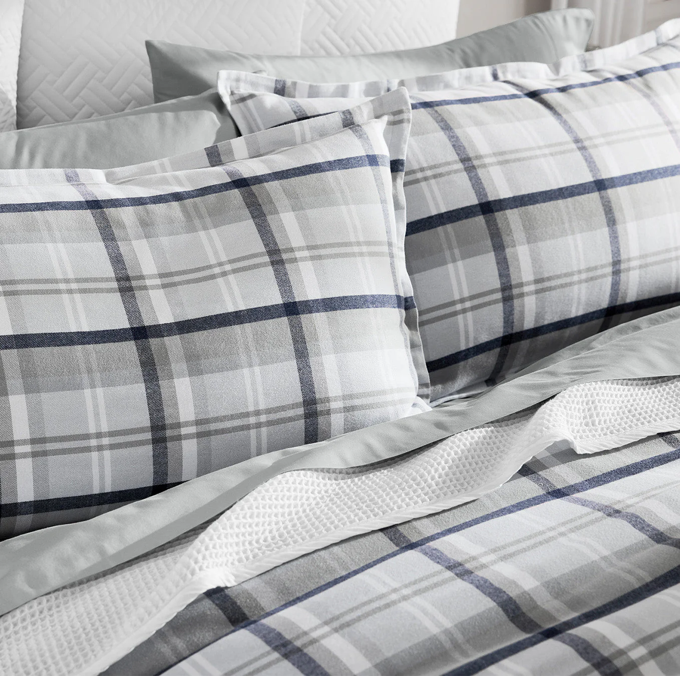 Flannel Duvet Set - Shore Heathered Plaid - Image 3