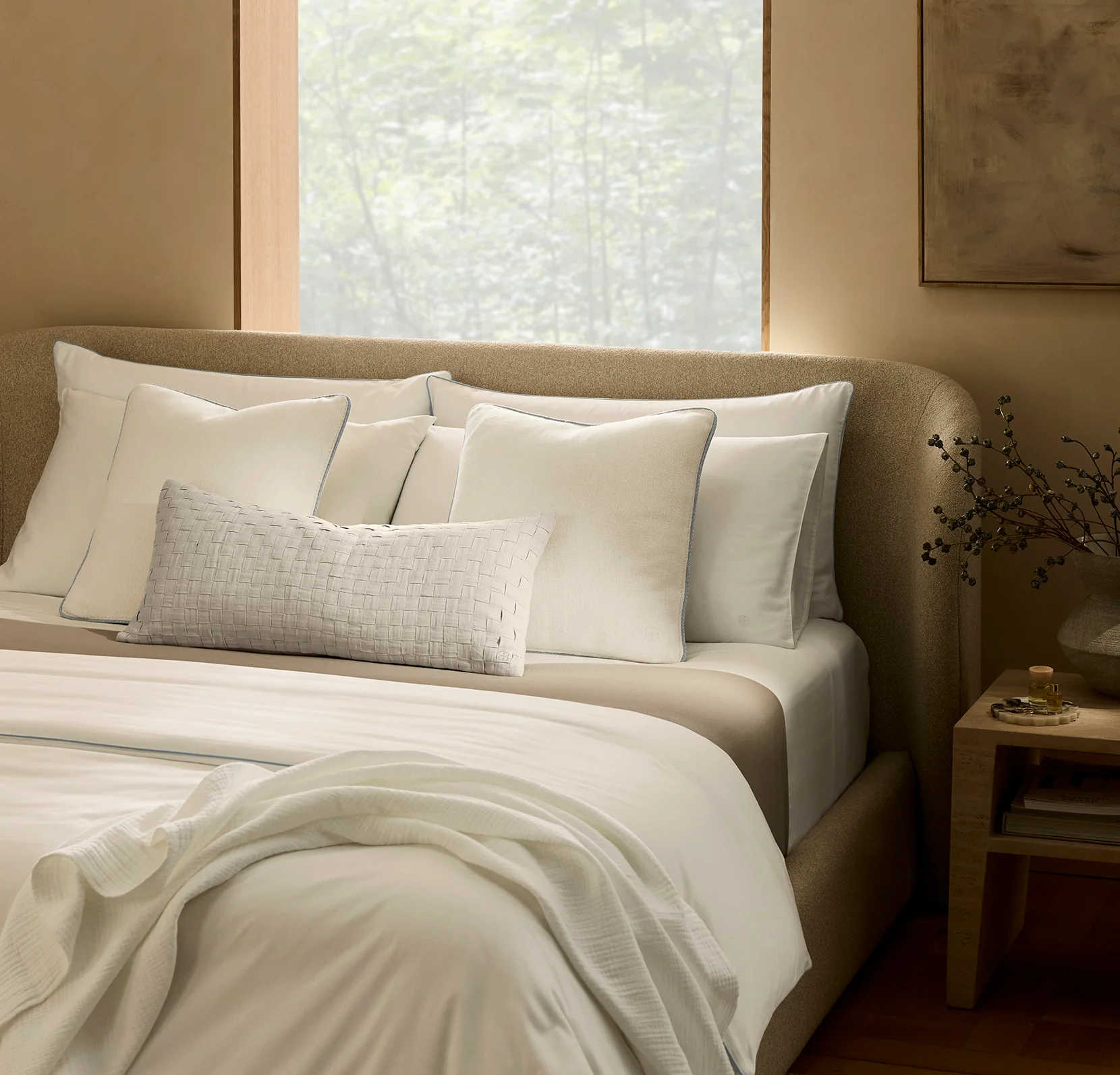 Threadmark Pillow Cover (22x22) - Soft White/Melange Shore - Image 2