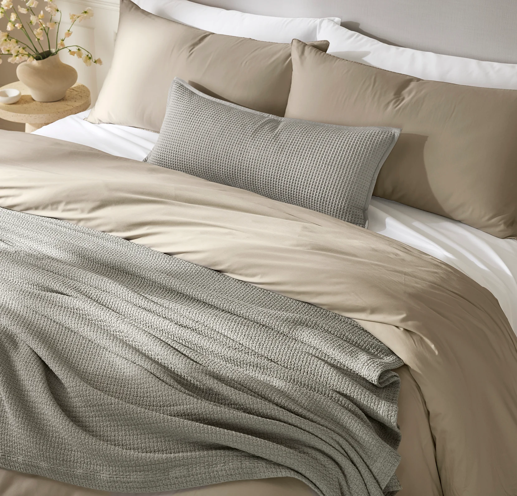 Modern Crochet Bed Blanket - Pewter - Image 3