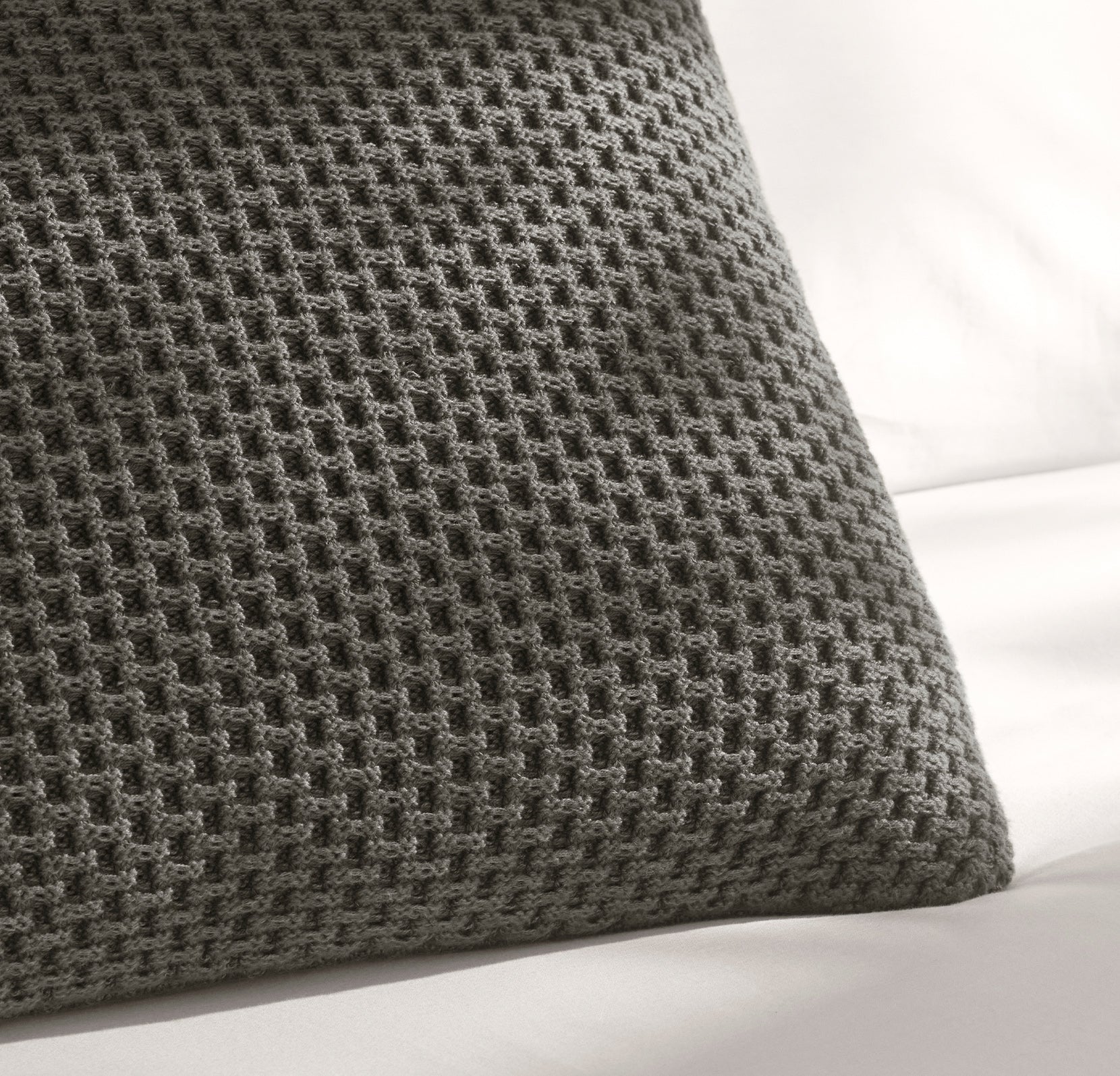 Mosaic Honeycomb Knit Pillow Cover (20x20) - Heathered Stone - Image 5
