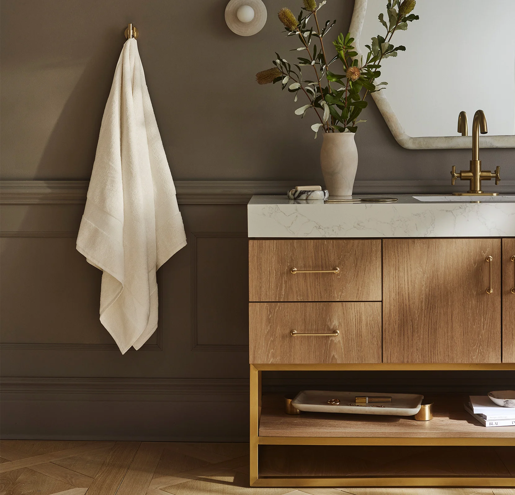 Neville Plush Bath Towel Virtual Set - Image 4