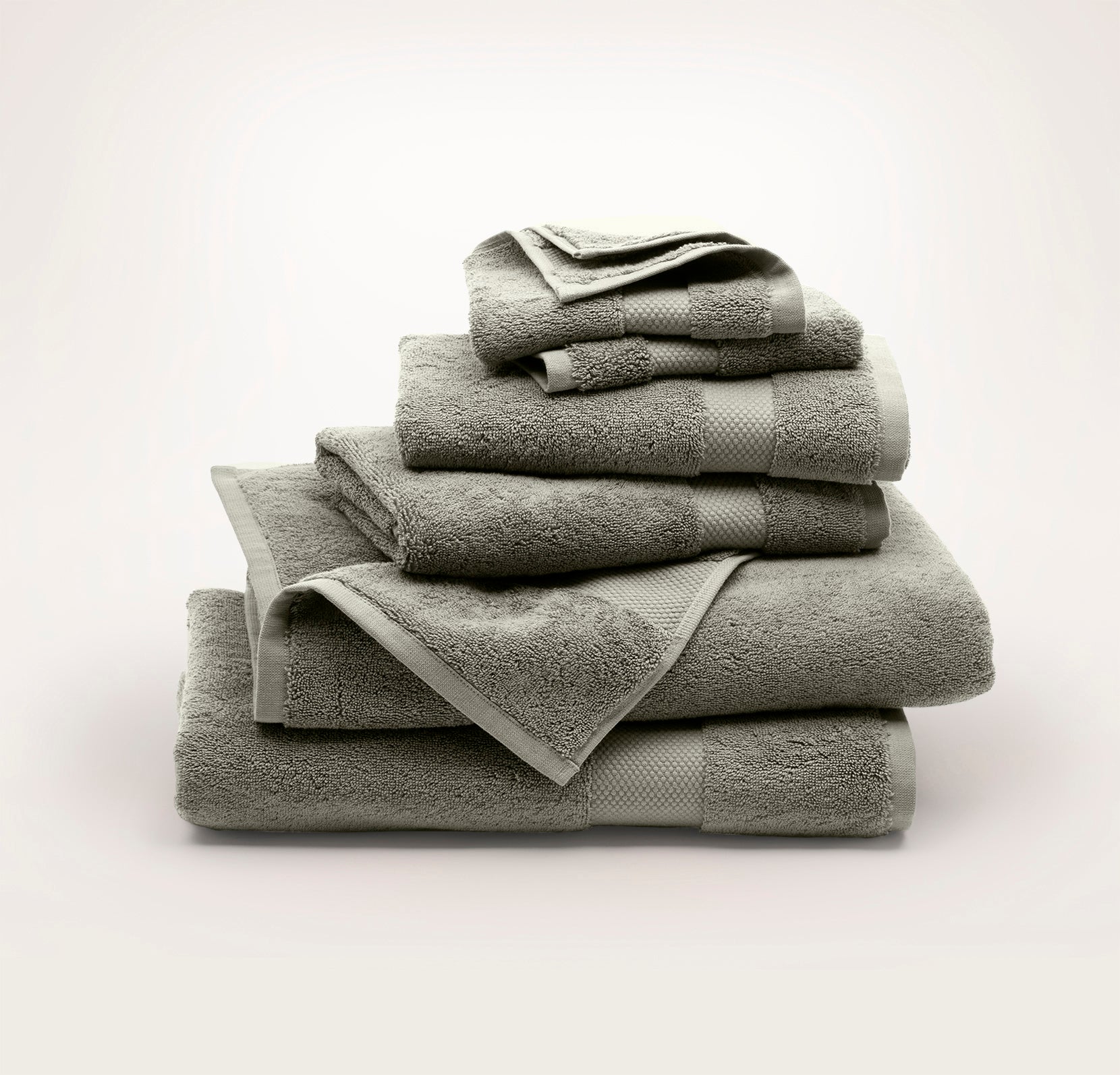 Neville Plush Bath Towel Virtual Set - Image 13
