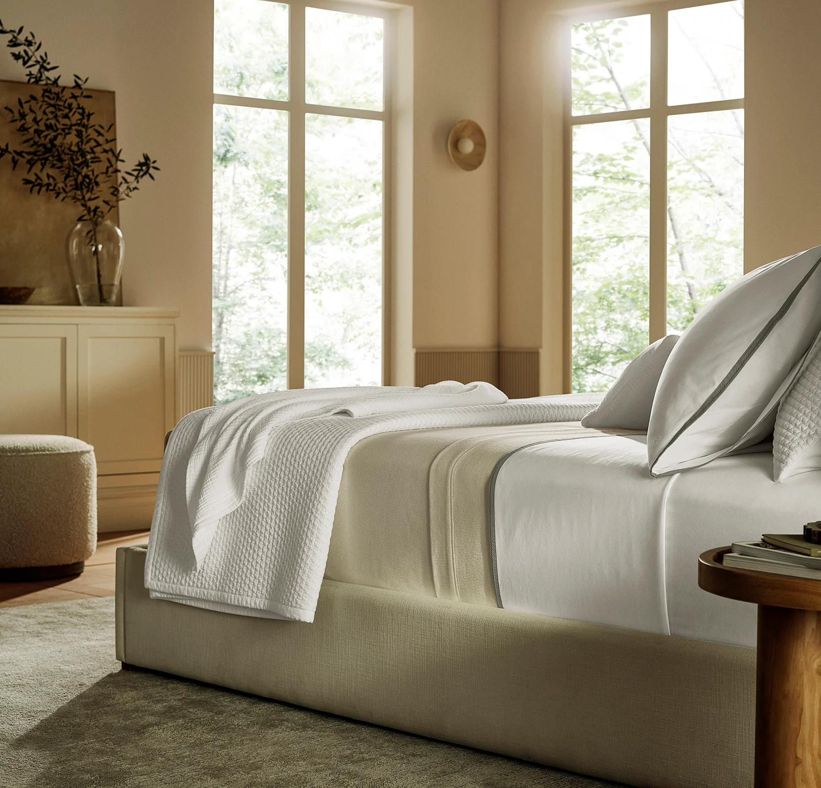 Percale Hemmed Pillowcase Set - White/Juniper Framed - Image 4