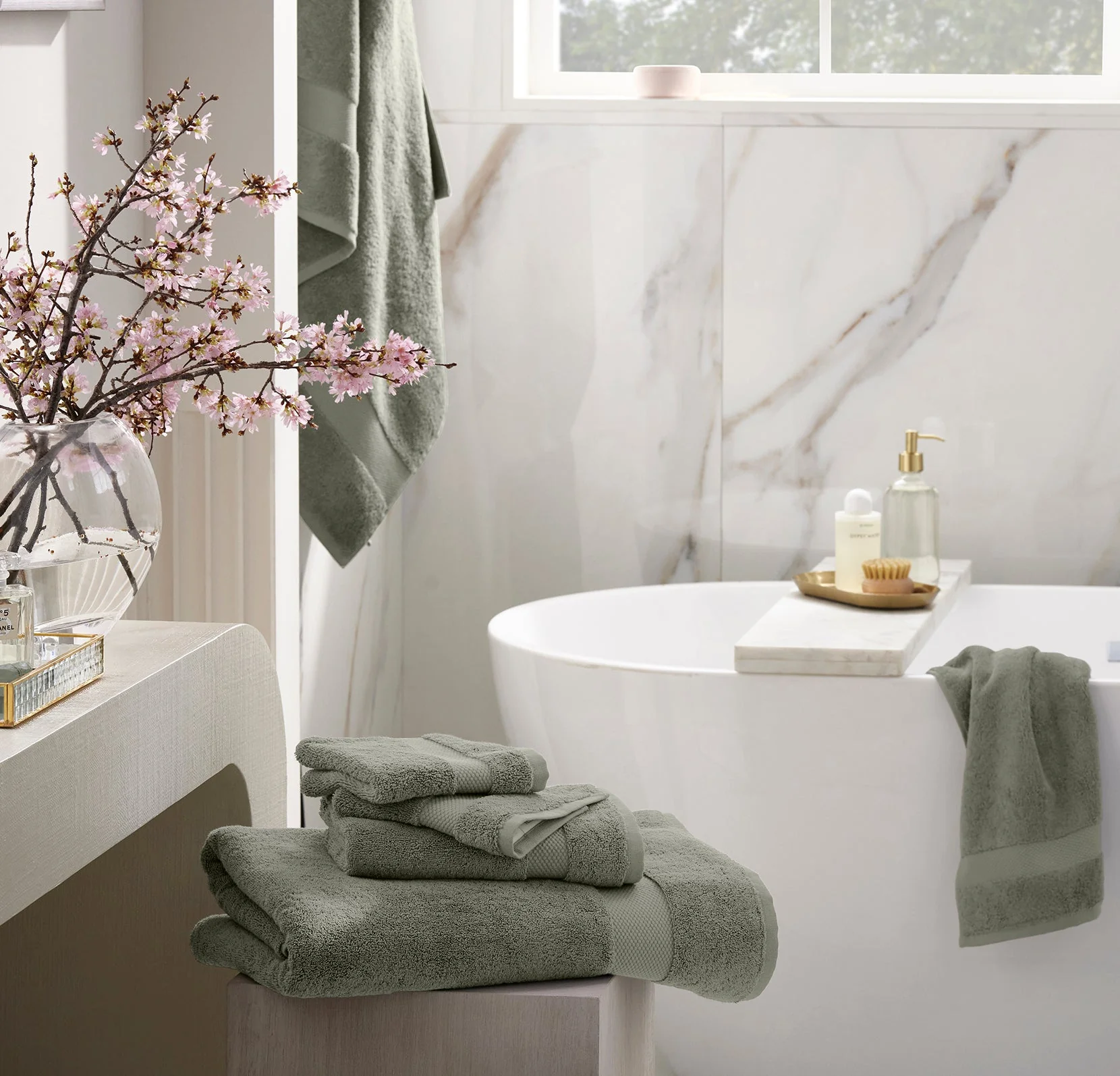Plush Bath Sheet Set - Image 29