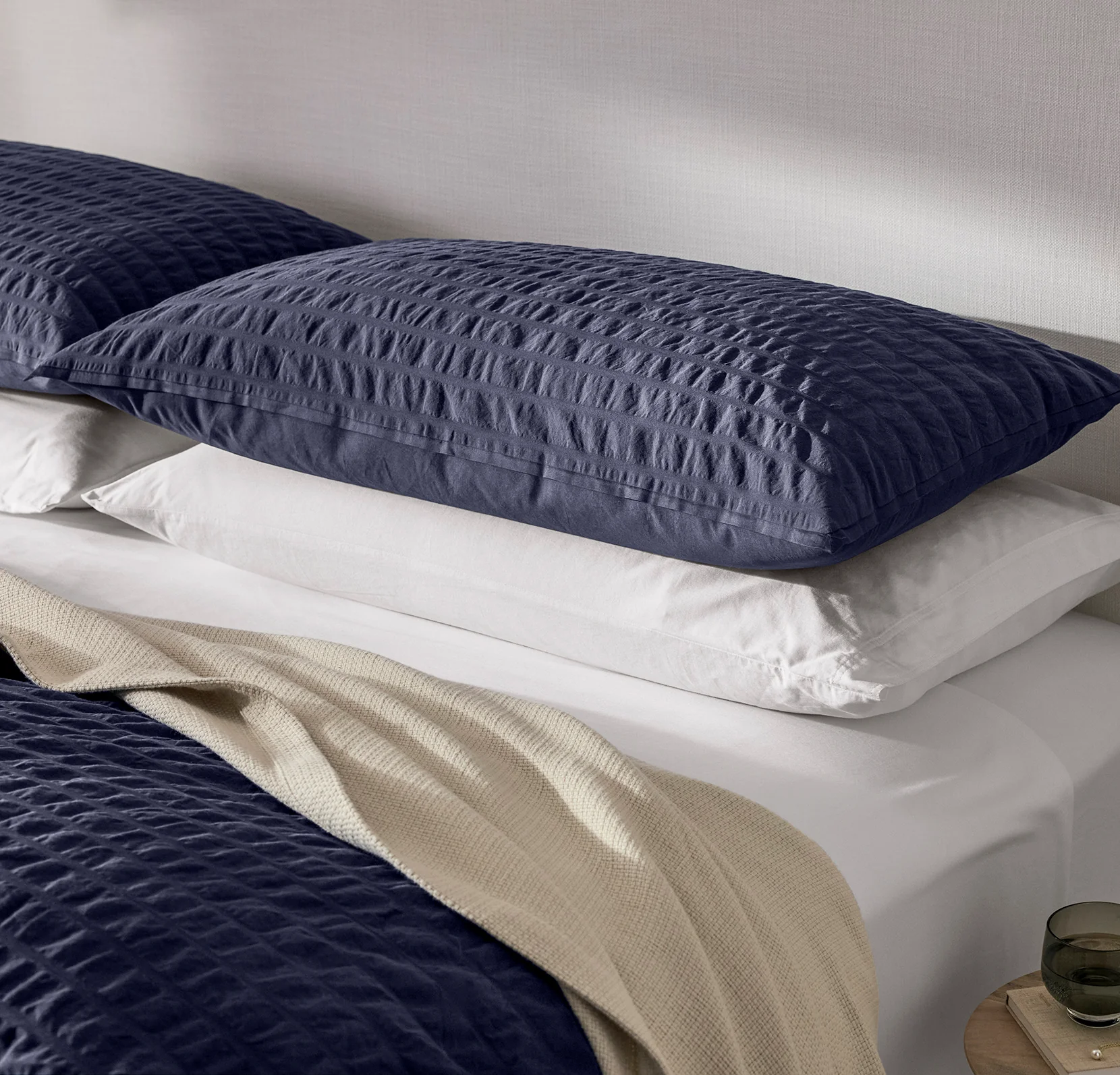 Relaxed Seersucker Duvet Set - Coastal Navy - Image 3
