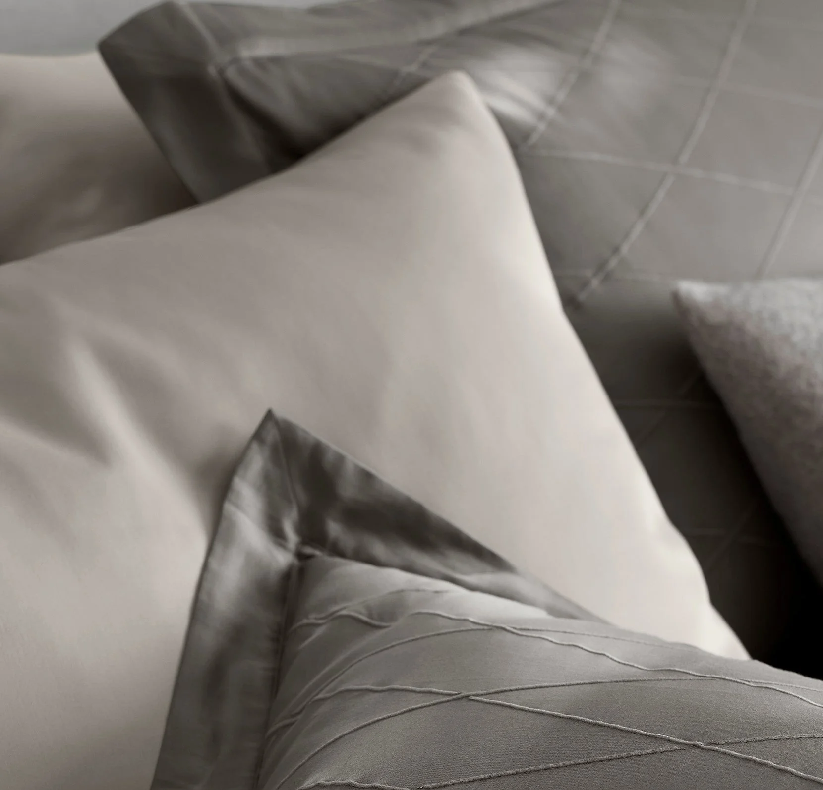 Reserve Embellished Duvet Set - Stone/Stone Embroidered Lattice - Image 4
