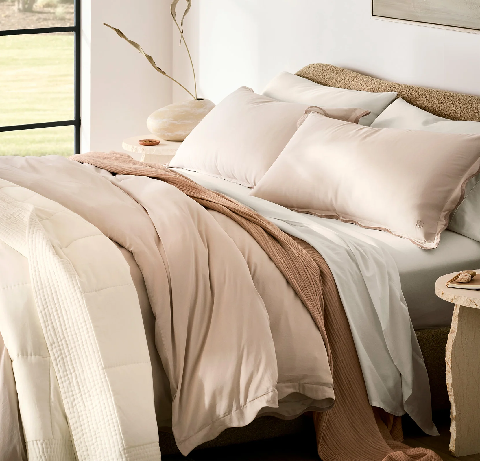 Signature Embellished Duvet Set - Sandstone/Desert Sand Curved Edge - Image 4