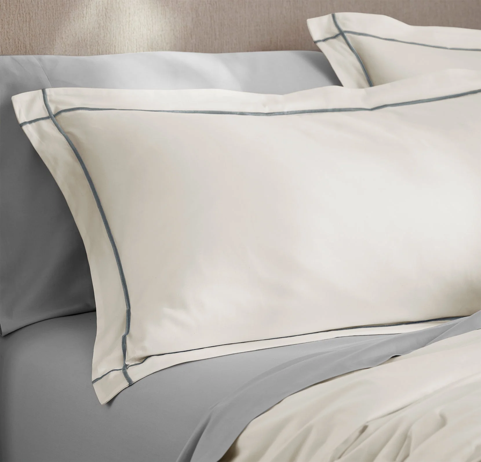 Signature Embellished Duvet Set - White/Shore Embroidered - Image 4