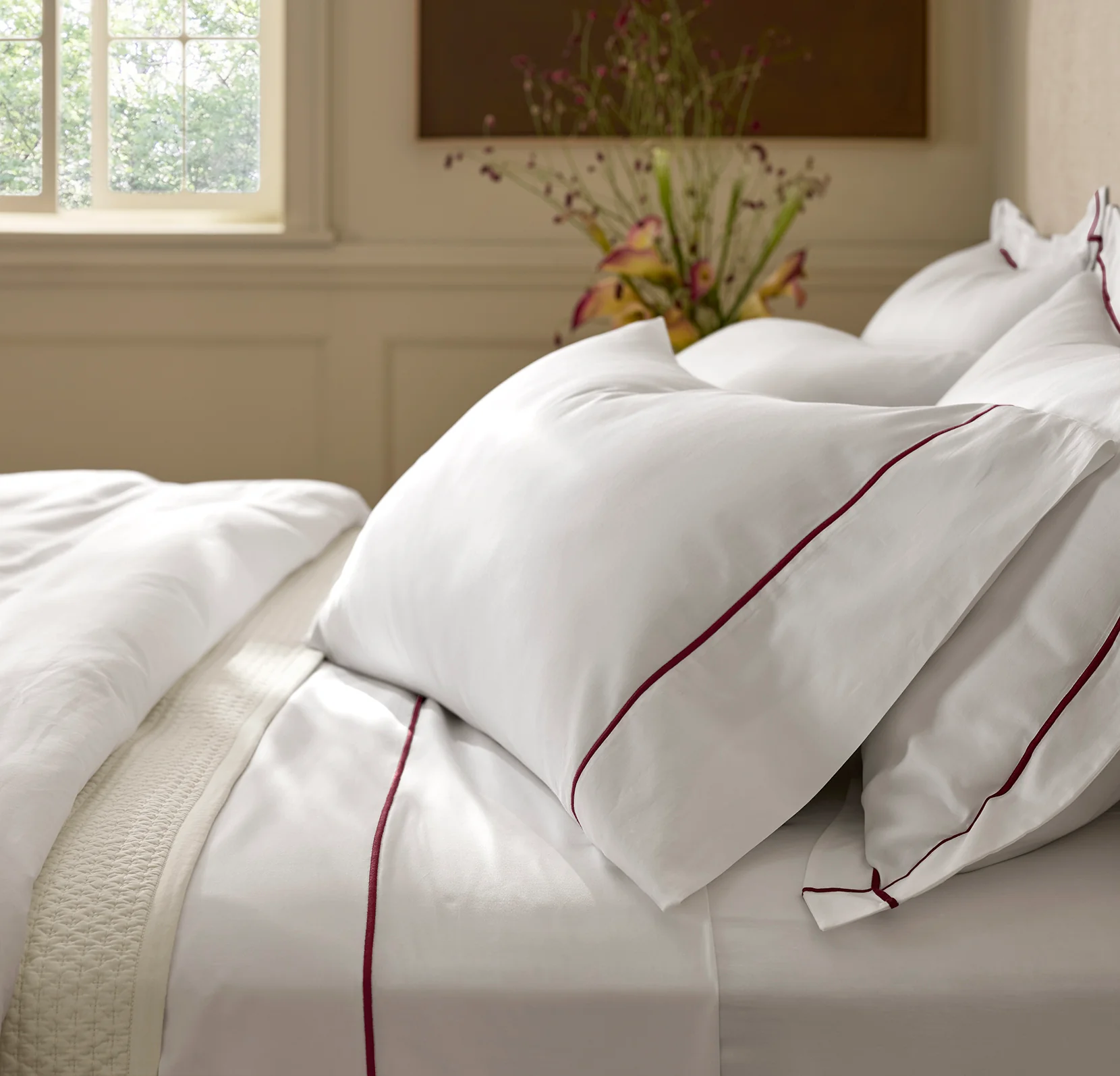Signature Embellished Pillowcase Set - White/Holly Embroidered - Image 3