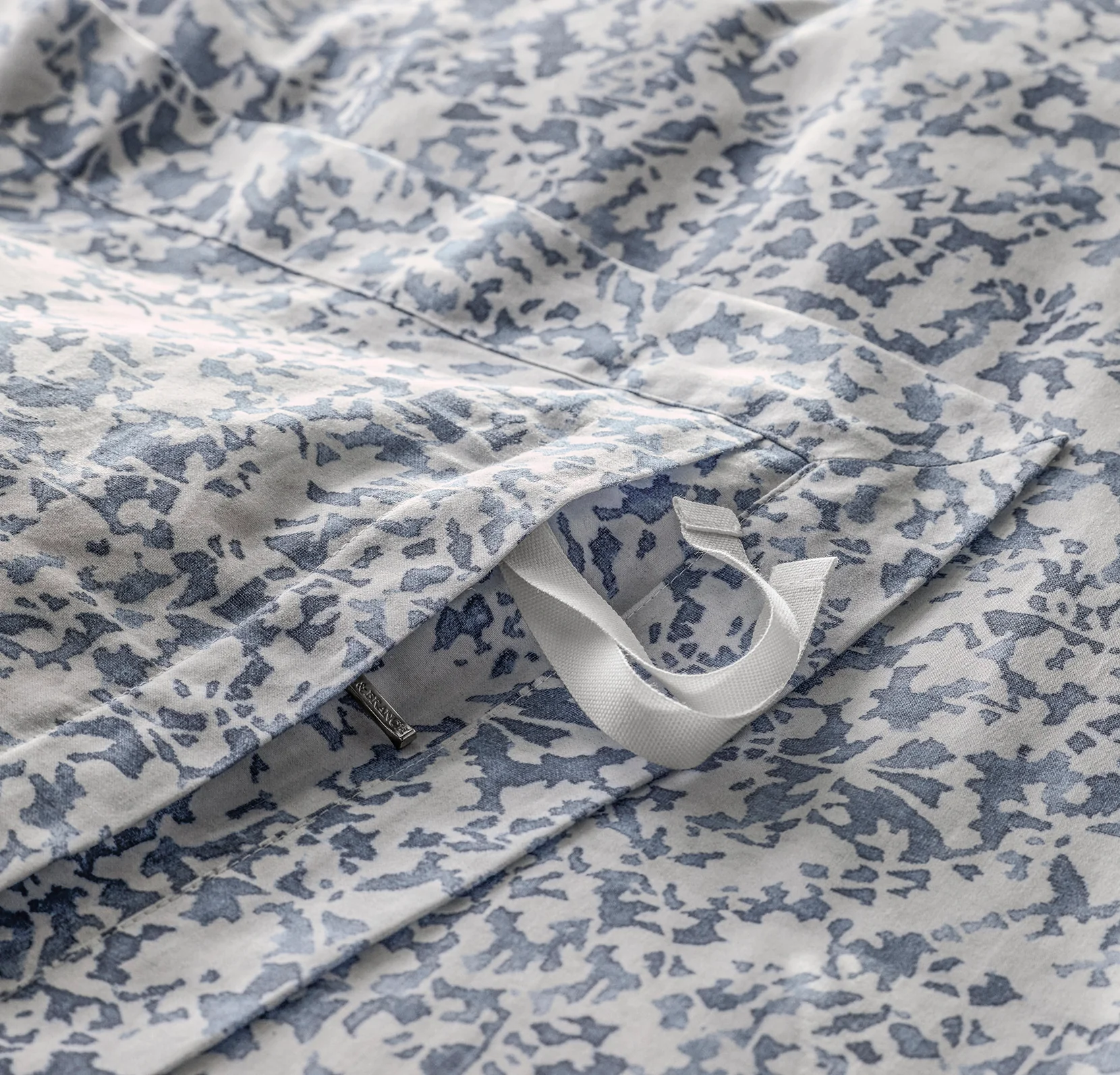 Signature Hemmed Duvet Set - Bay Garden - Image 5