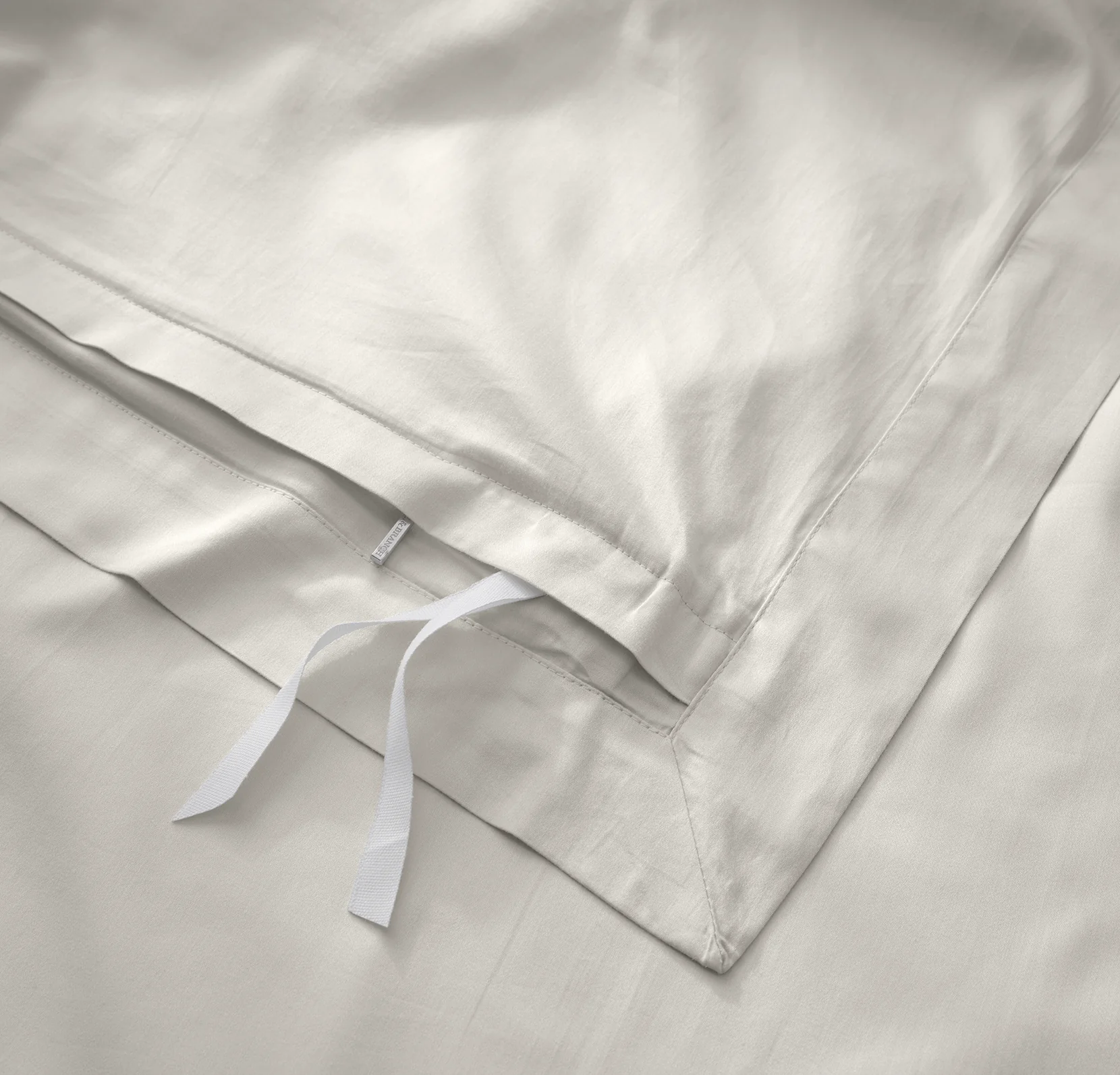 Signature Hemmed Duvet Set - Mist - Image 4