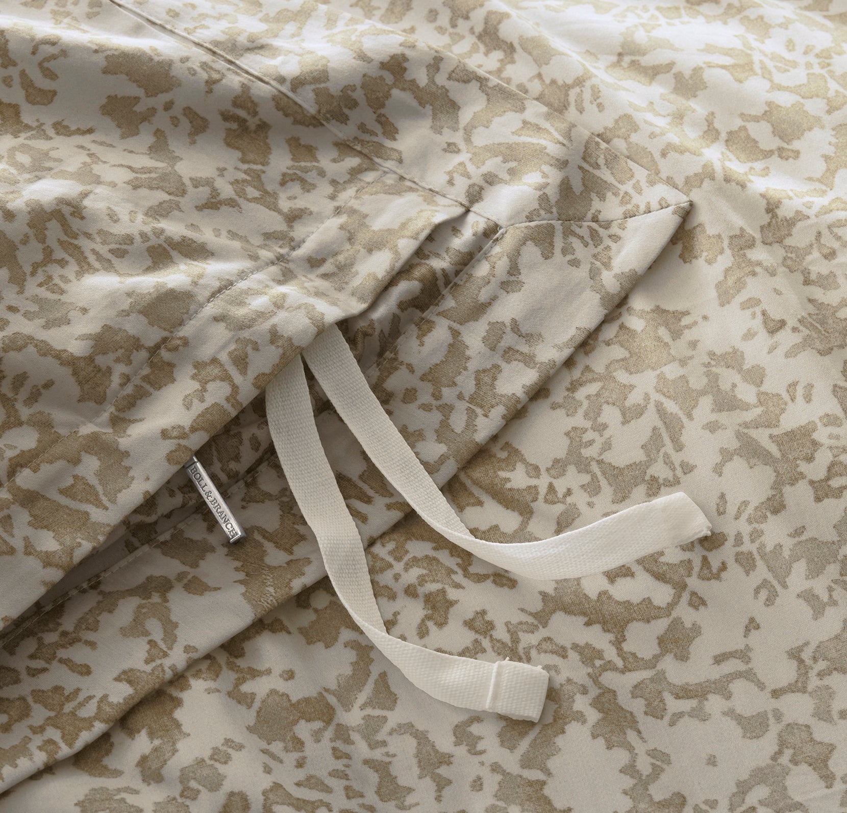 Signature Hemmed Duvet Set - Oak Garden - Image 4