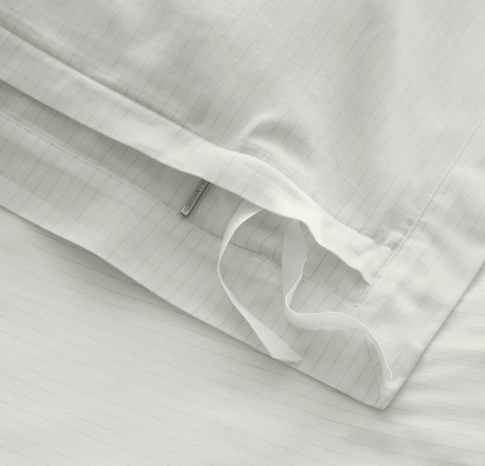 Signature Hemmed Duvet Set - White/Oak Delicate Stripe - Image 4