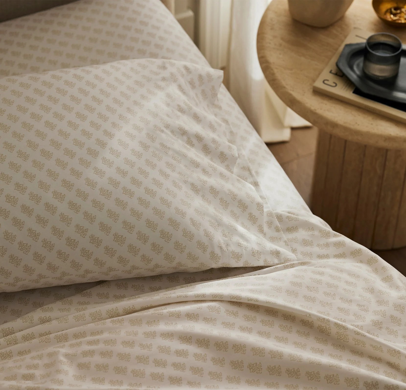 Signature Hemmed Pillowcase Set - Sand Marigolds - Image 3