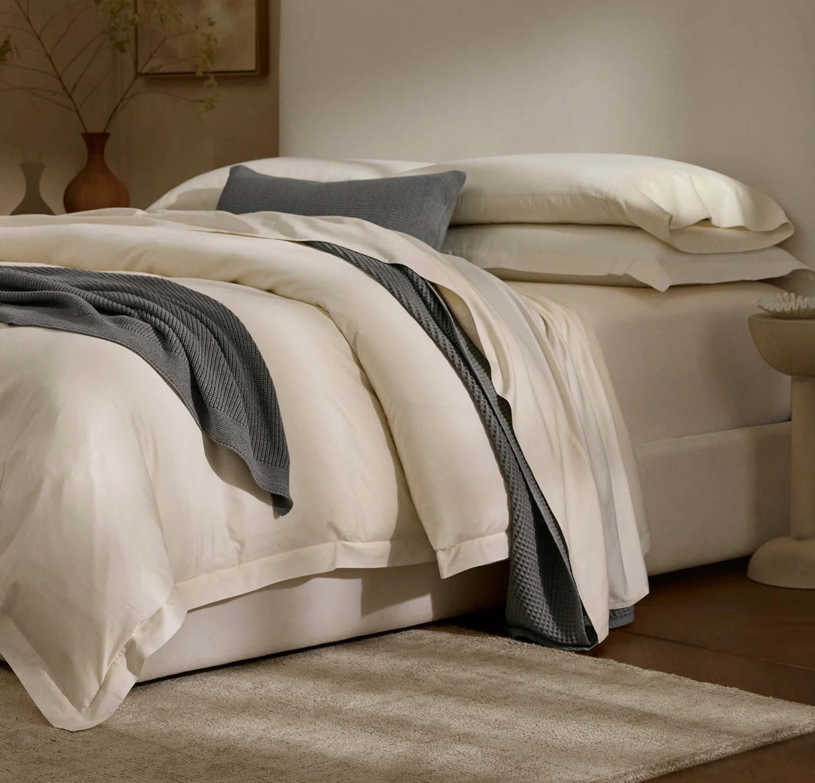 Signature Hemmed Sheet Set - Natural - Image 2