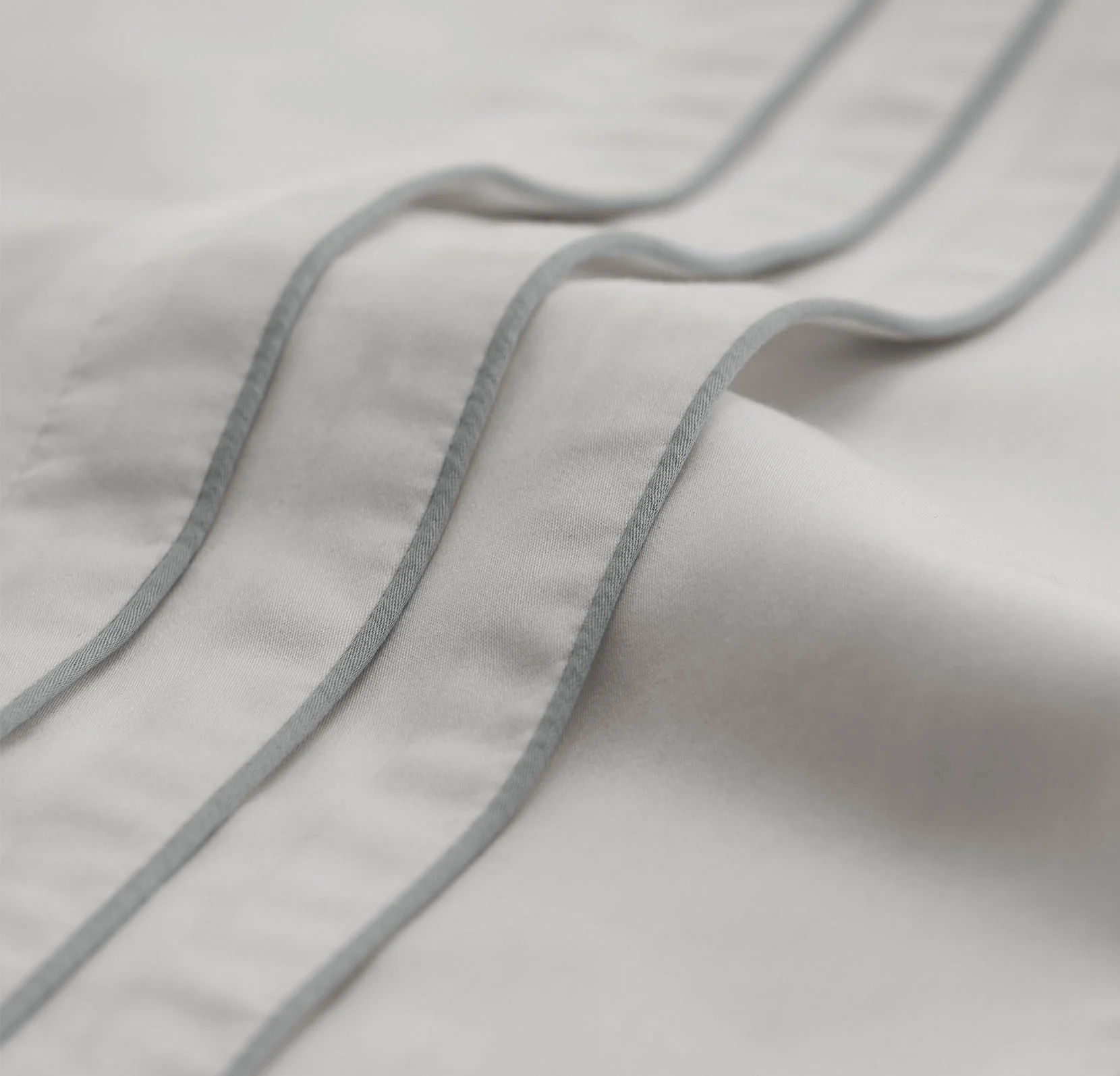 Signature Embellished Sheet Set - White/Shore Triple Framed - Image 5