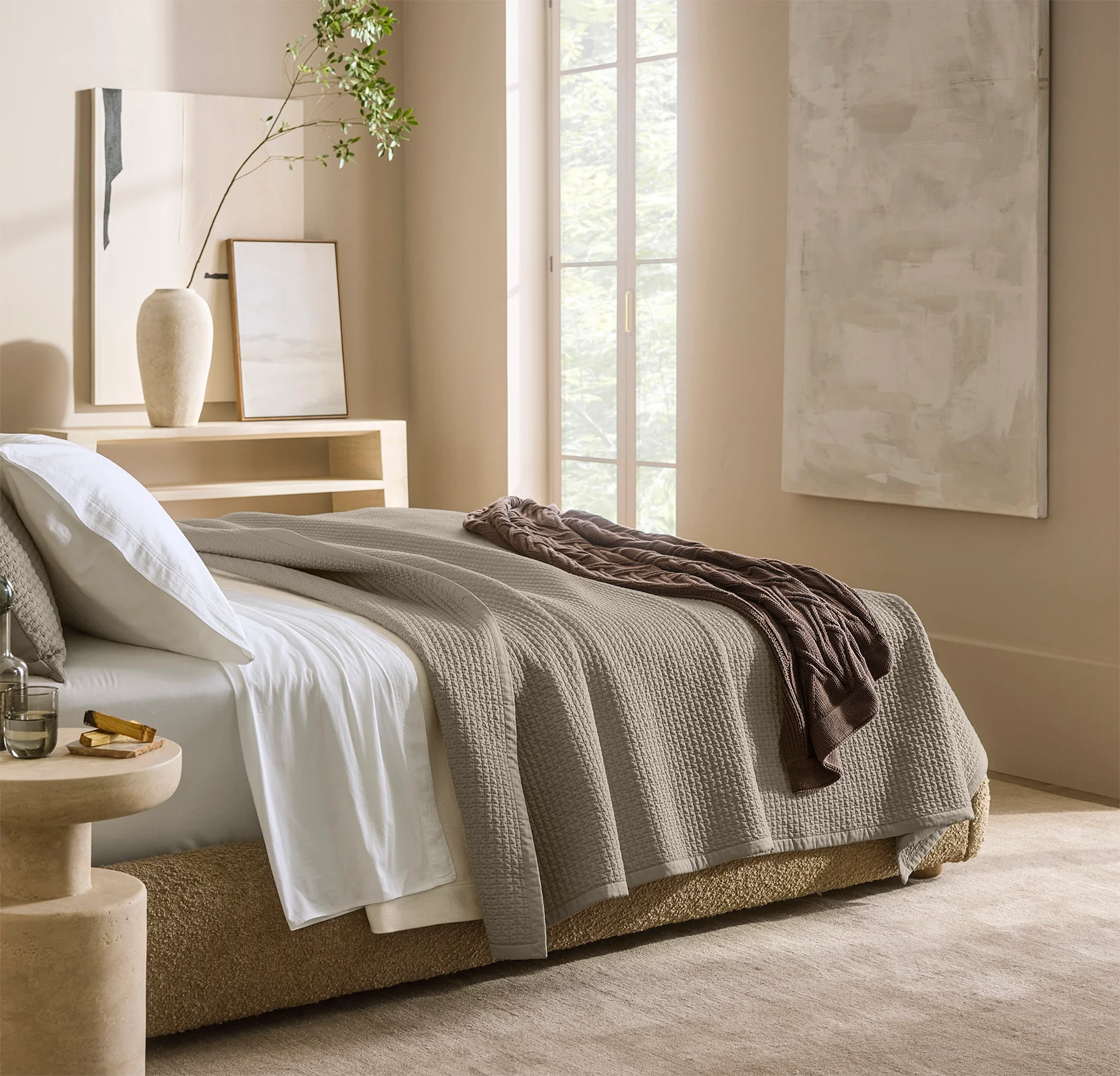 Signature Textured Stitch Quilt - Oak - Image 3