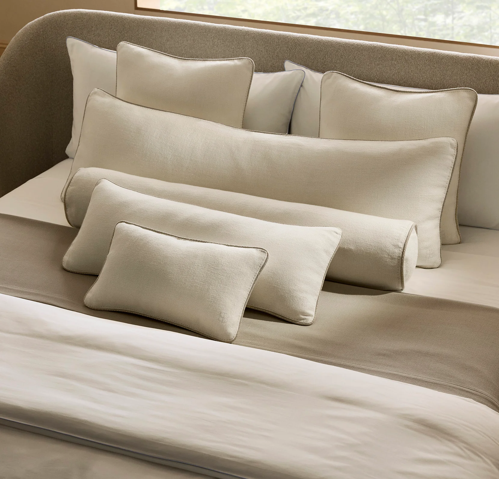 Threadmark Pillow Cover (Petite Lumbar) - Soft White/Melange Natural - Image 4