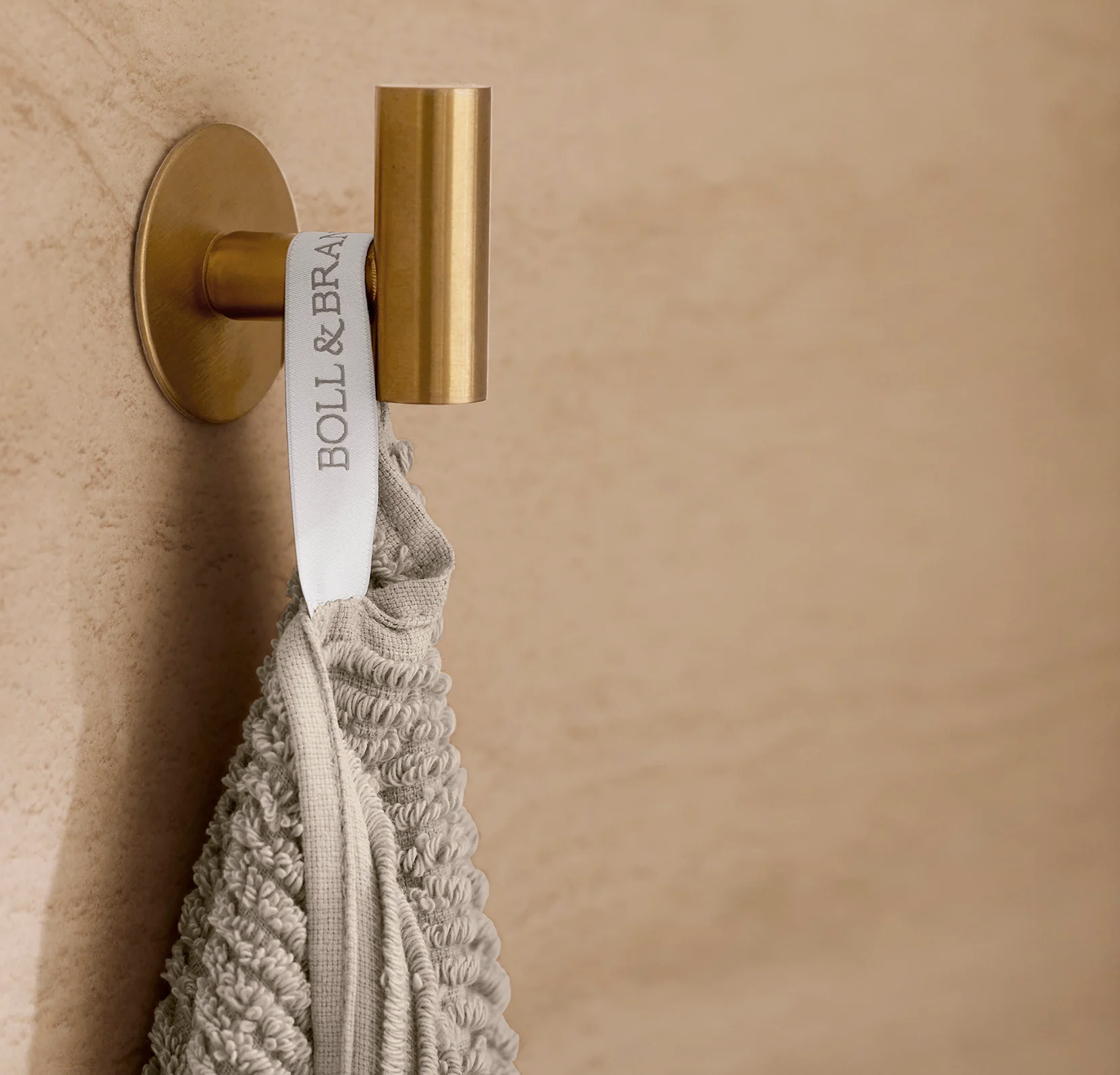 Turkish Ribbed Bath Towel - Oak - Image 3